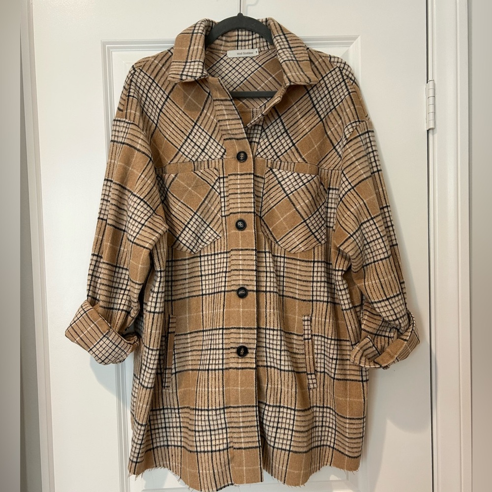 New without tags! Flannel shirt/shaket!!